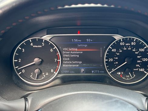 Used 2023 Nissan Altima 2.5 SR image 23