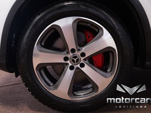 Used 2017 Mercedes-Benz GLC 300 4MATIC Coupe image 16