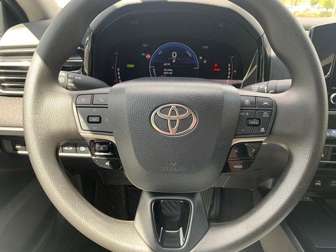 Used 2026 Toyota Camry LE image 19