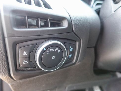 Used 2016 Ford Focus ST image 16