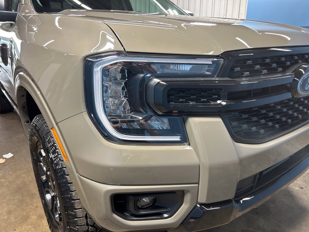 New 2026 Ford Ranger XLT w/ Equipment Group 301A High AWD/4WD image 2