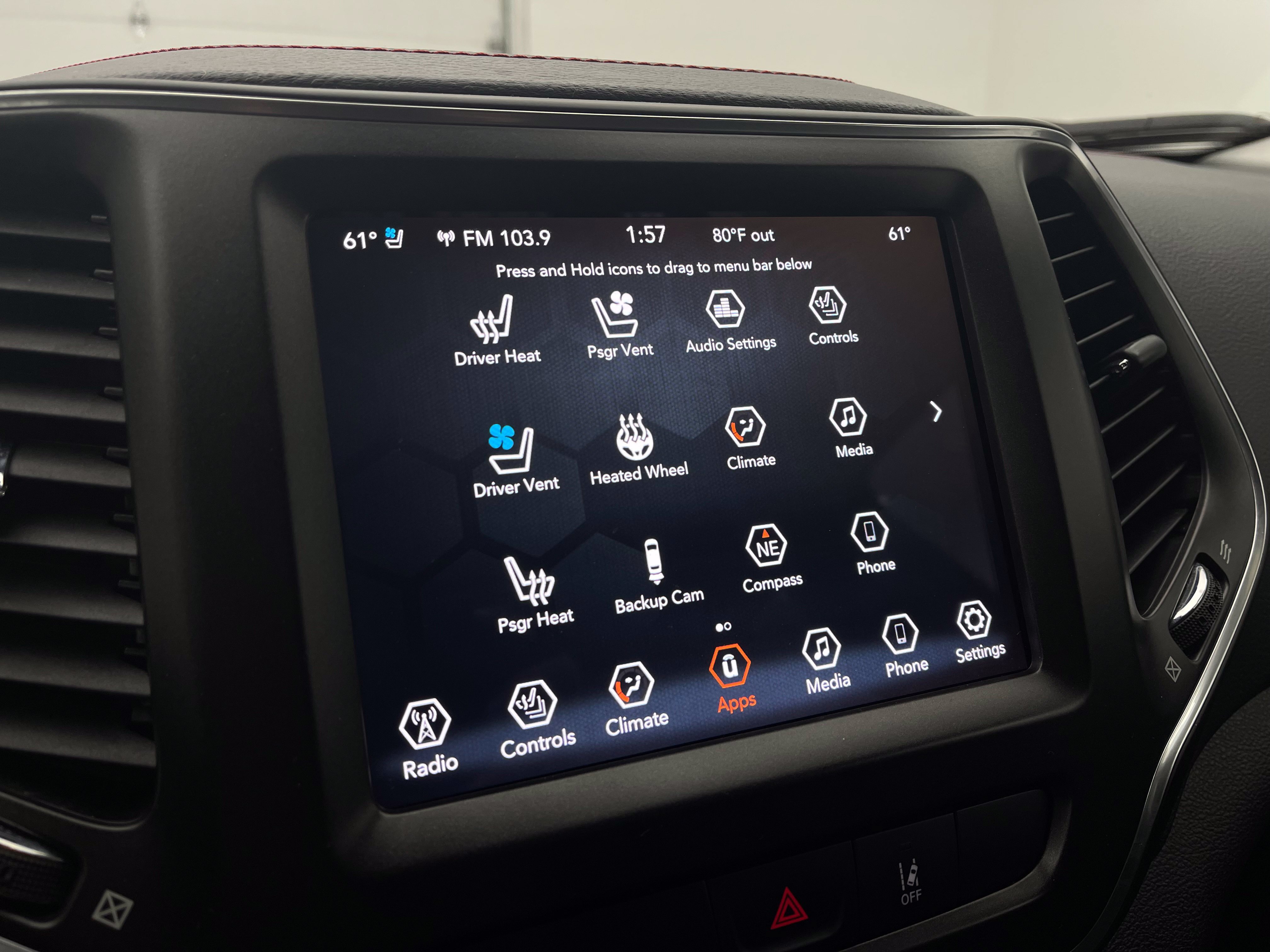 Used 2022 Jeep Cherokee Trailhawk w/ Premium Leather Package AWD/4WD image 24