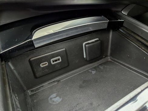 Used 2022 Buick Envision Preferred image 8