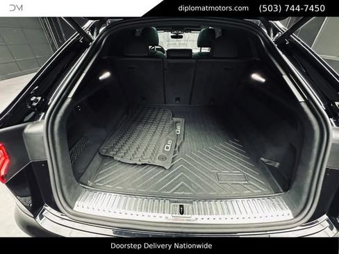 Used 2021 Audi Q8 Prestige AWD/4WD image 43