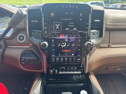 Used 2019 RAM 3500 Limited AWD/4WD image 3