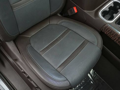 Used 2019 GMC Sierra 1500 Denali w/ Denali Ultimate Package AWD/4WD image 27