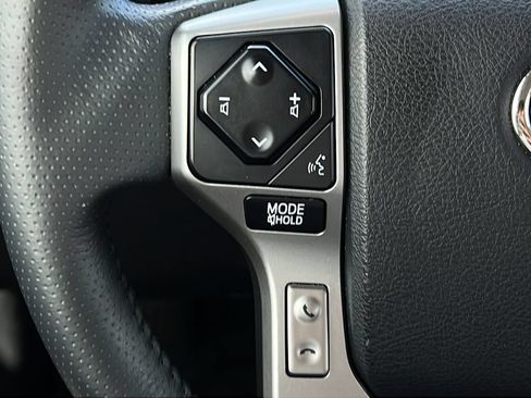 Used 2022 Toyota 4Runner TRD Sport AWD/4WD image 20
