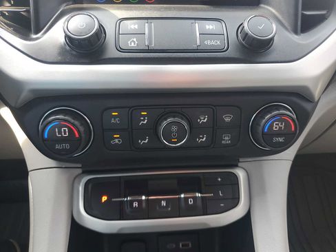Used 2020 GMC Acadia SLE w/ Driver Convenience Package AWD/4WD image 25
