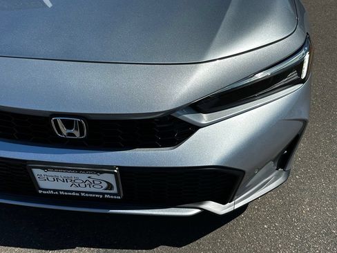 Used 2026 Honda Civic Sport Touring image 5