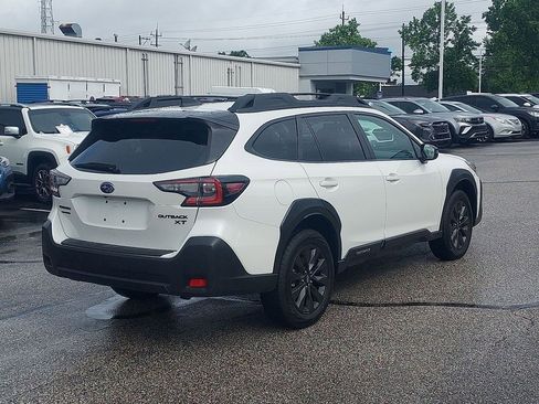Certified 2025 Subaru Outback Onyx Edition XT AWD/4WD image 7