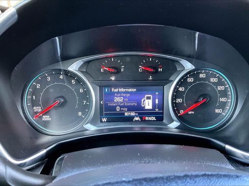 Used 2020 Chevrolet Equinox LT w/ Driver Convenience Package FWD image 24