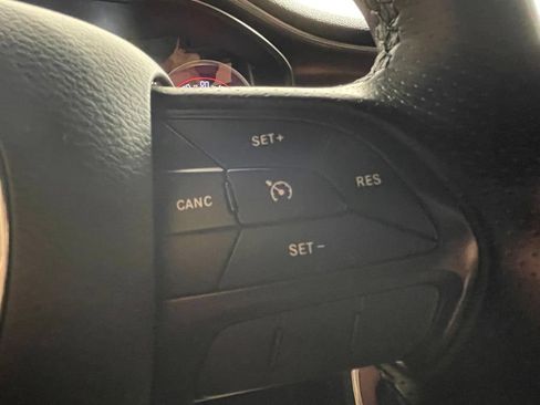 Used 2018 Dodge Challenger R/T RWD image 25