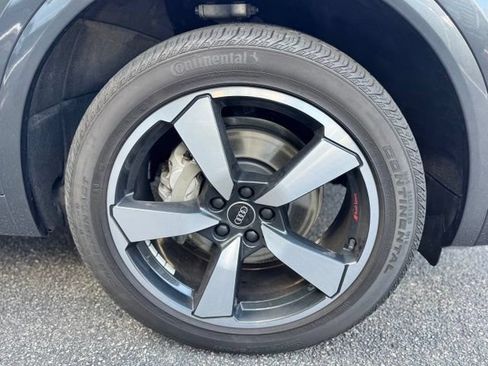 Certified 2023 Audi Q5 2.0T Premium Plus w/ Premium Plus Package AWD/4WD image 19