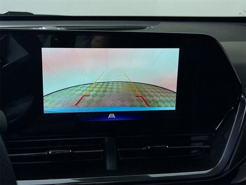 New 2026 Chevrolet Trax RS w/ Driver Confidence Package image 8