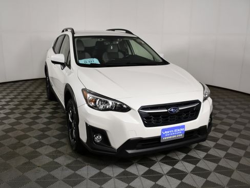 Used 2019 Subaru Crosstrek 2.0i Premium w/ Eyesight System AWD/4WD image 3