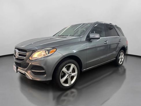 Used 2018 Mercedes-Benz GLE 350 4MATIC image 4