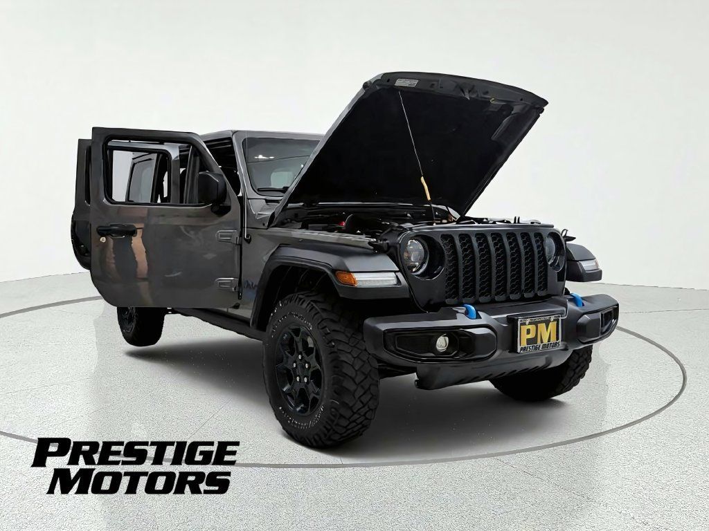 Used 2023 Jeep Wrangler Unlimited w/ Cold Weather Group AWD/4WD image 11
