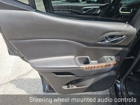 Used 2021 GMC Acadia Denali w/ GMC Pro Grade Package image 36