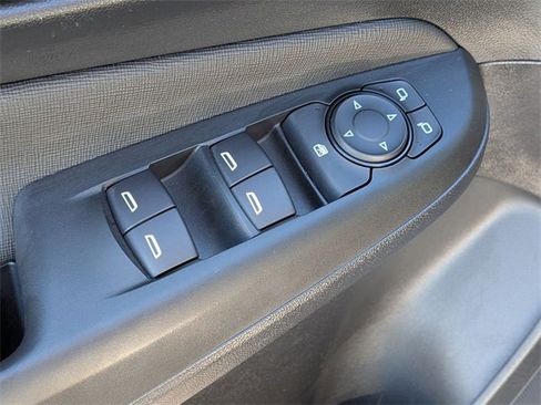 Used 2025 Buick Envista Preferred image 14