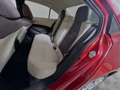 Used 2020 Toyota Corolla LE image 27