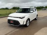 Used 2023 Kia Soul S image 4