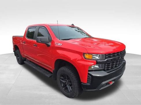 Used 2022 Chevrolet Silverado 1500 Custom Trail Boss w/ Safety Confidence Package AWD/4WD image 9