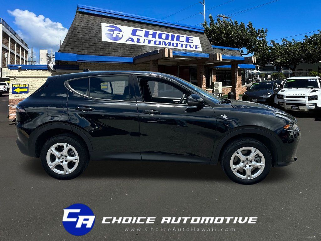 Used 2024 Dodge Hornet GT AWD/4WD image 9