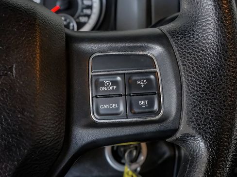 Used 2017 RAM 3500 Tradesman w/ Chrome Appearance Group AWD/4WD image 17