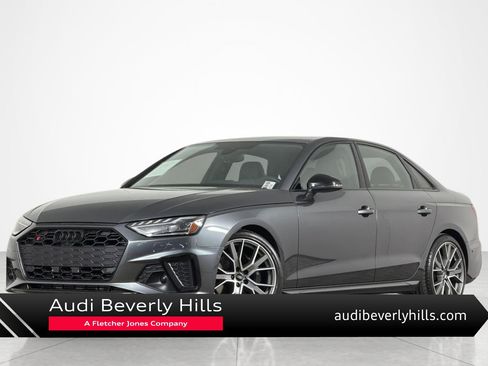 Used 2022 Audi S4 Prestige AWD/4WD image 1