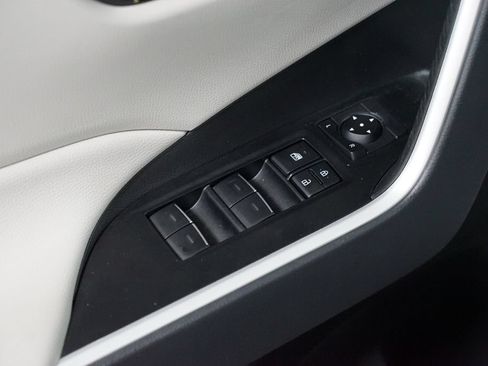 Certified 2025 Toyota RAV4 XLE Premium FWD image 31
