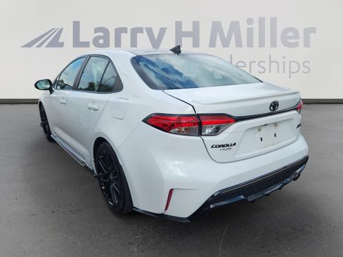 Used 2021 Toyota Corolla SE image 4