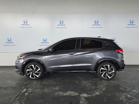Used 2020 Honda HR-V Sport image 3