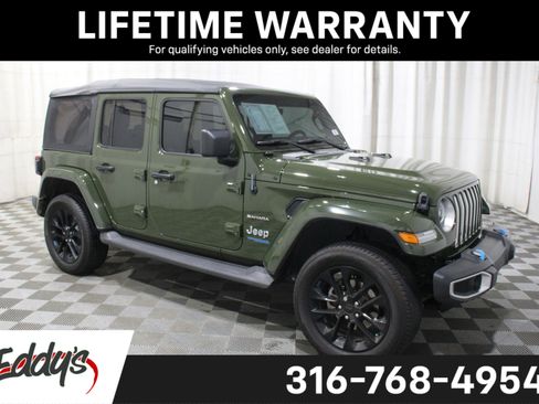 Used 2022 Jeep Wrangler Unlimited Sahara image 1