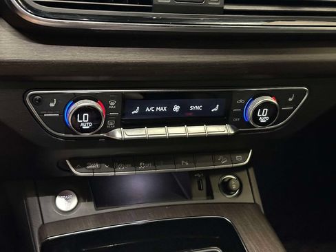 Used 2023 Audi Q5 2.0T Premium w/ Convenience Package AWD/4WD image 33
