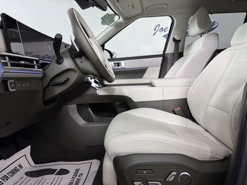 Used 2024 Hyundai Santa Fe Calligraphy image 13