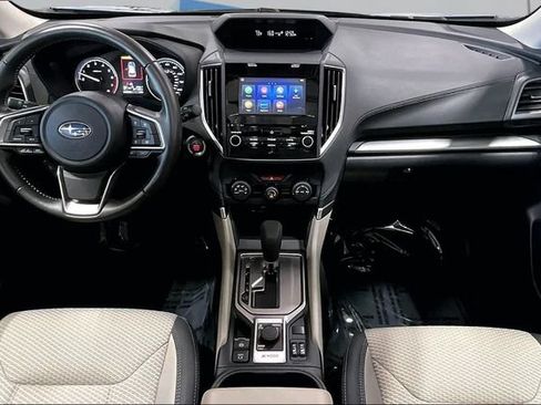 Used 2023 Subaru Forester Premium AWD/4WD image 7