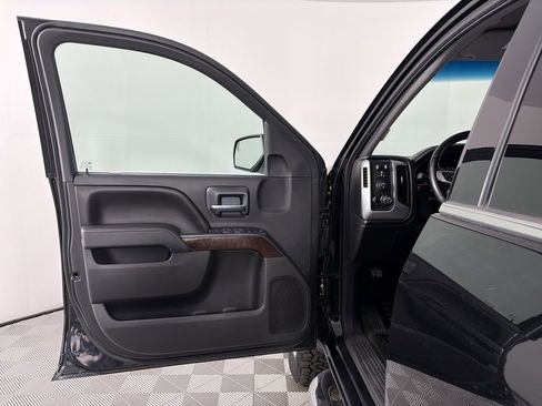 Used 2016 GMC Sierra 1500 SLE w/ SLE Value Package image 10