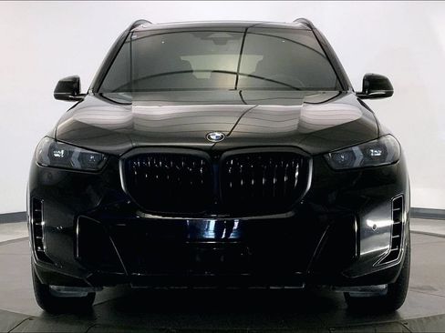 Certified 2024 BMW X5 xDrive40i w/ M Sport Package AWD/4WD image 2