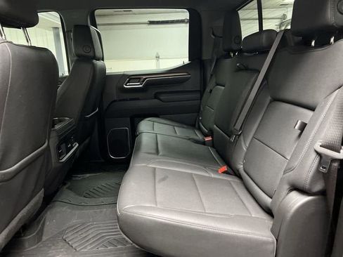 Certified 2024 Chevrolet Silverado 1500 LT Trail Boss w/ Convenience Package II image 24