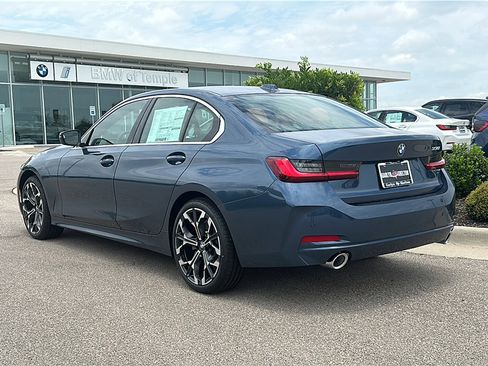 New 2025 BMW 330i Sedan w/ Premium Package image 6