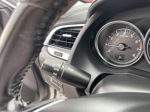 Used 2017 MAZDA MAZDA6 Touring FWD image 23