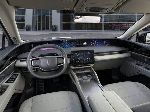 New 2026 Lincoln Nautilus Premier image 9