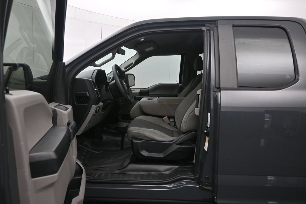 Used 2016 Ford F150 XL w/ Equipment Group 101A Mid RWD image 20