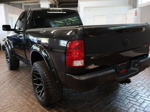 Used 2016 RAM 1500 Express w/ Black Ram 1500 Express Group AWD/4WD image 5