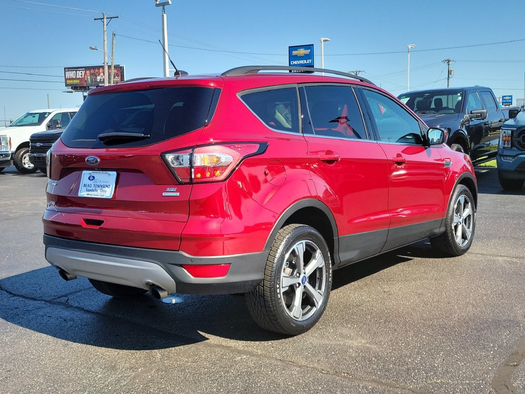 Certified 2017 Ford Escape SE w/ Equipment Group 201A FWD image 4