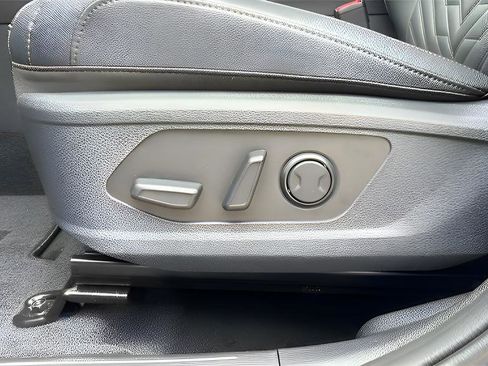 New 2026 Kia Sportage X-Line w/ X-Line Technology Package image 5