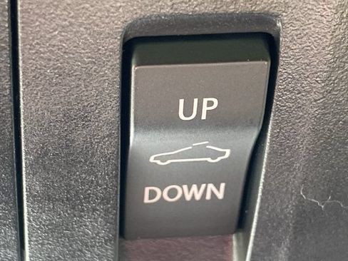 Used 2024 Lexus ES 350 w/ Premium Package FWD image 30