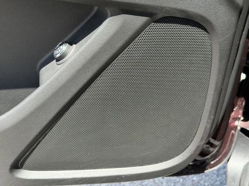 Certified 2023 Chevrolet Traverse LT image 25