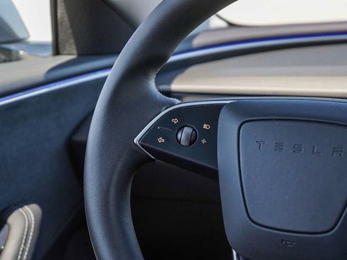 Used 2024 Tesla Model 3 Performance AWD/4WD image 17