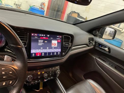 Used 2024 Dodge Durango GT AWD/4WD image 17
